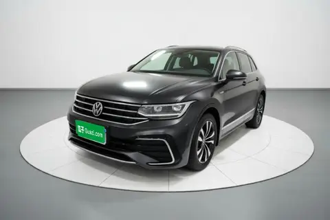 Volkswagen Tiguan L 2023