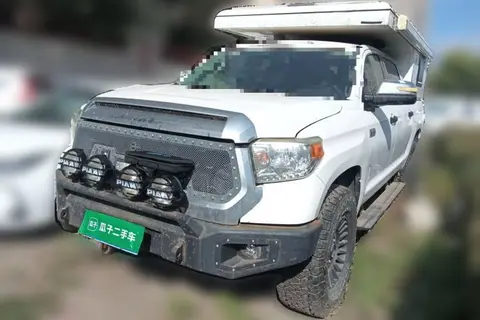 Toyota Tundra 2015