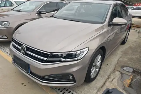 Volkswagen Bora 2021