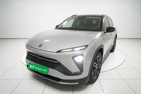 NIO ES6 2020