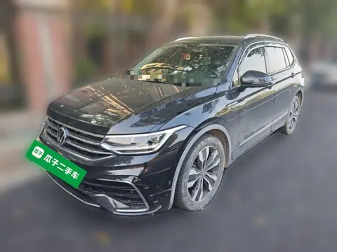Volkswagen Tiguan L 2022