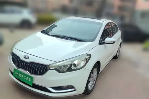Kia K3 2015