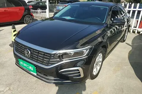 Volkswagen Passat 2022