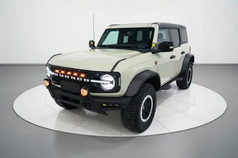 Ford Bronco 2024