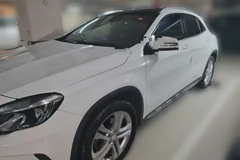 Mercedes-Benz GLA 2016