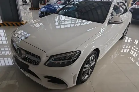 Mercedes-Benz C-Class 2021
