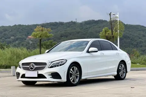 Mercedes-Benz C-Class 2018