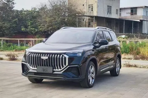 Geely Okavango 2023
