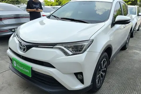Toyota RAV4 2017