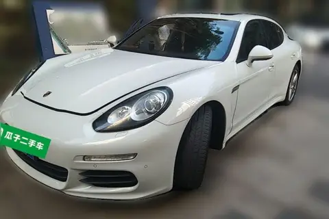 Porsche Panamera 2013