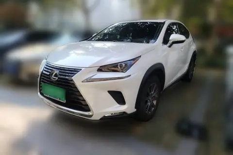 Lexus NX 2020