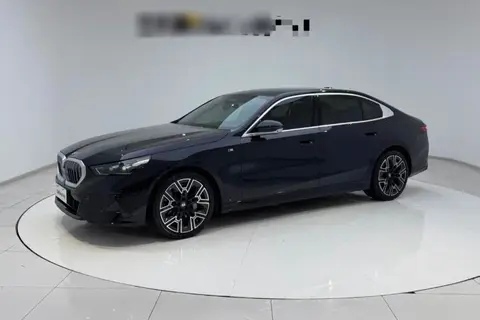BMW 5 Series 2025
