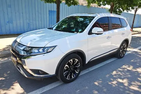 Mitsubishi Outlander 2020