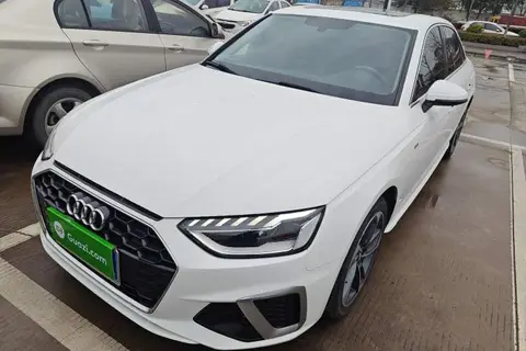 Audi A4L 2020