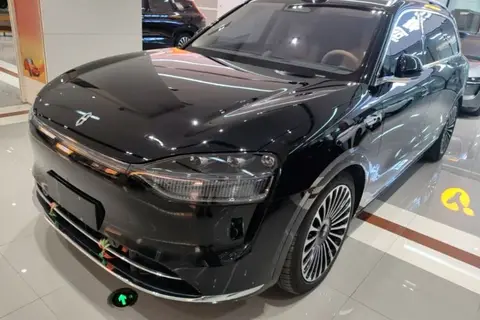 AITO M9 2025