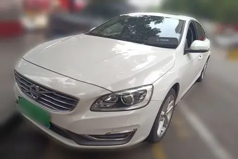 Volvo S60 2015