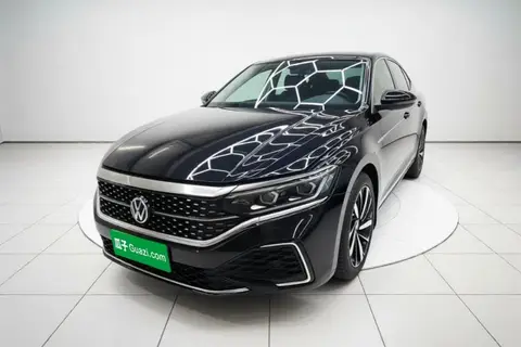 Volkswagen Passat 2021