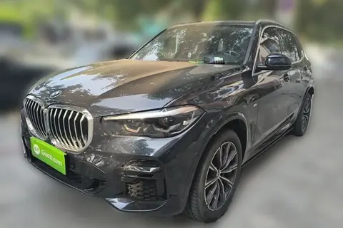 BMW X5 2021