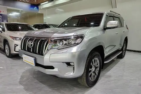 Toyota Prado 2018
