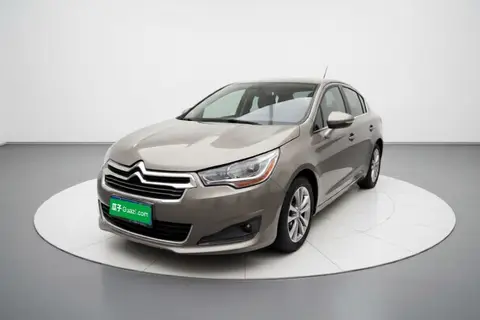 Citroën C4L 2015
