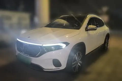 Mercedes-Benz EQA 2022