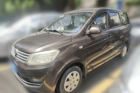Dongfeng 330 2014