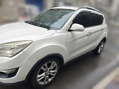 Changan CS35 2013