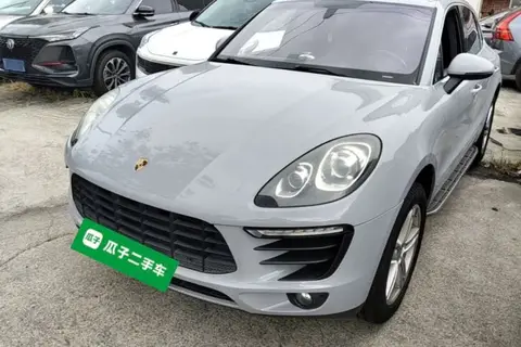 Porsche Macan 2015