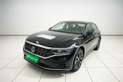 Volkswagen Passat 2024