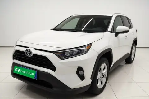 Toyota RAV4 2021