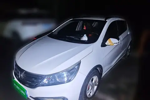 Baojun 310 2016