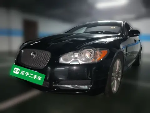 Jaguar XF 2011