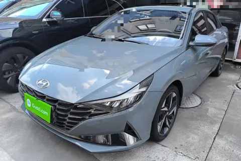 Hyundai Elantra 2021