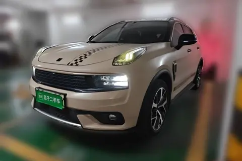 Lynk & Co 01 EM-P 2018