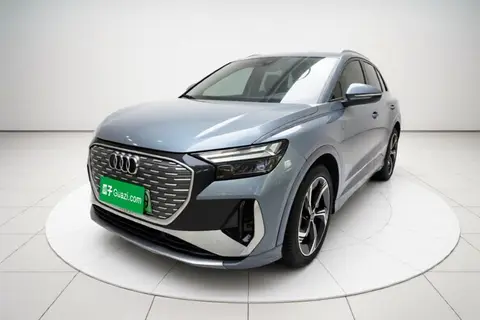Audi Q4 e-tron 2023