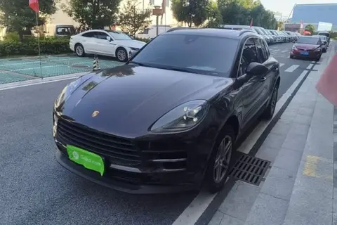 Porsche Macan 2020