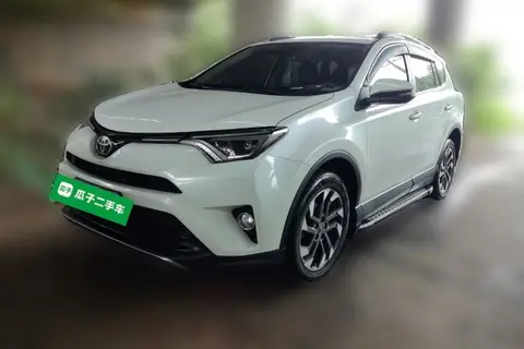 Toyota RAV4 2017