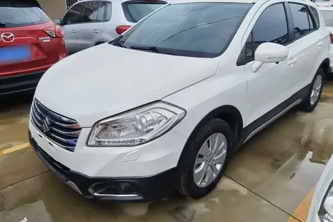 Suzuki S-Cross 2015