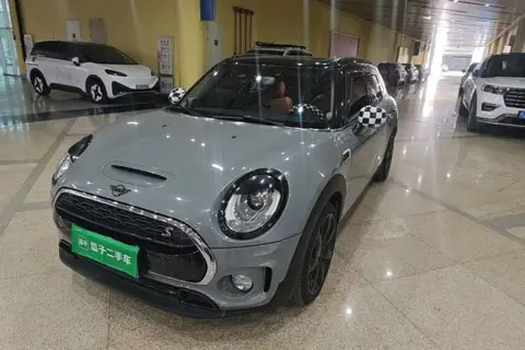 MINI CLUBMAN 2016