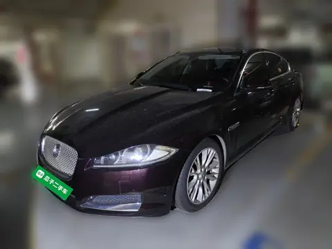 Jaguar XF 2011
