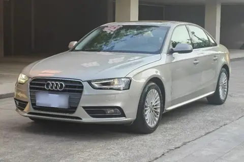 Audi A4L 2015