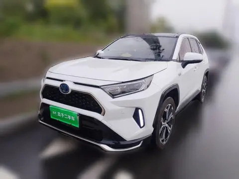 Toyota RAV4 2021