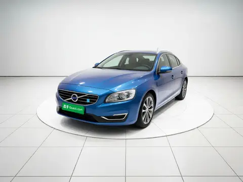 Volvo V60 2015