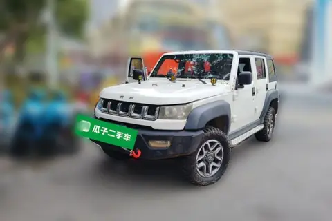 BAIC BJ40 2018