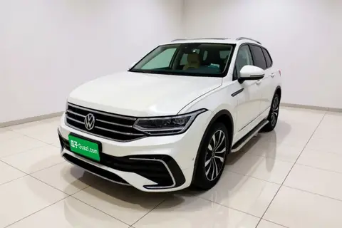 Volkswagen Tiguan L 2024