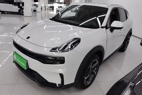 Lynk & Co 06 2023