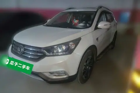 Dongfeng AX7 2017
