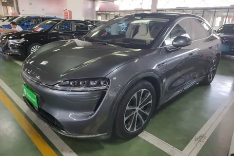Luxeed Luxeed R7 2024