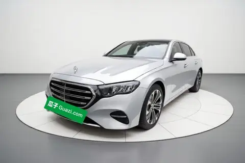 Mercedes-Benz E-Class 2025