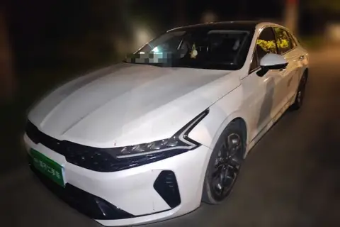 Kia K5 2022